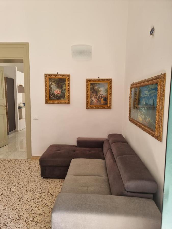 צ'פאלו Mandralisca Holidays - Luxury Apartments מראה חיצוני תמונה