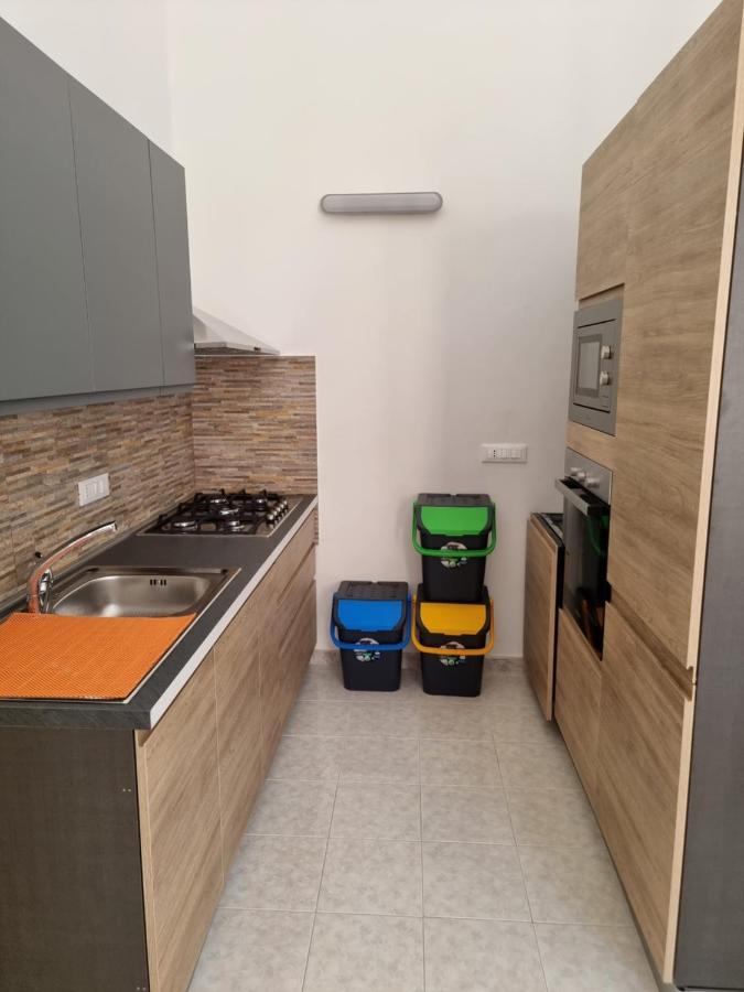 צ'פאלו Mandralisca Holidays - Luxury Apartments מראה חיצוני תמונה