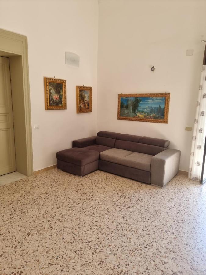 צ'פאלו Mandralisca Holidays - Luxury Apartments מראה חיצוני תמונה