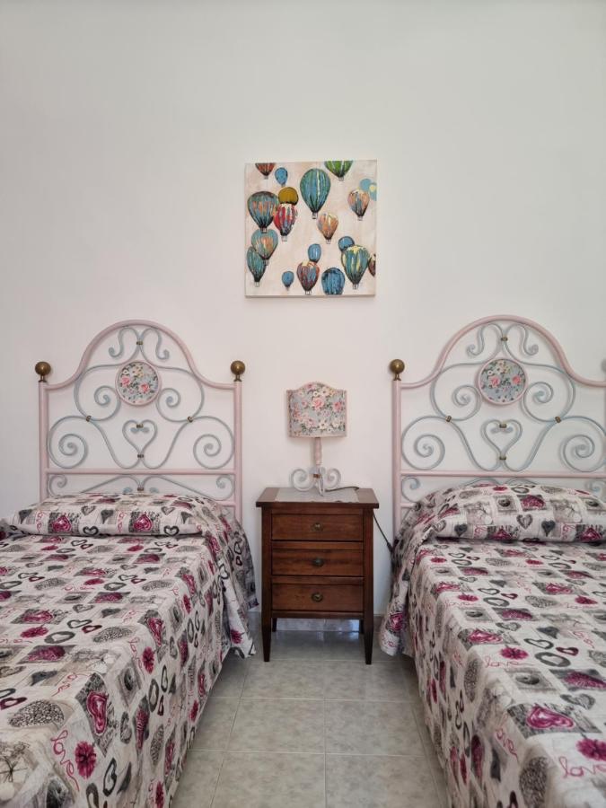 צ'פאלו Mandralisca Holidays - Luxury Apartments מראה חיצוני תמונה