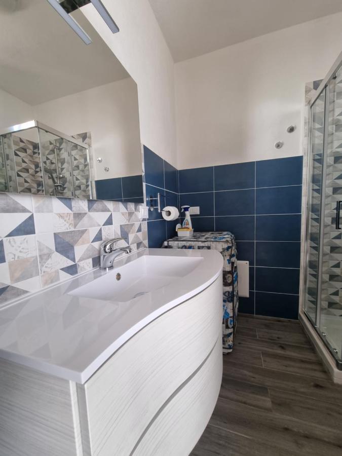 צ'פאלו Mandralisca Holidays - Luxury Apartments מראה חיצוני תמונה